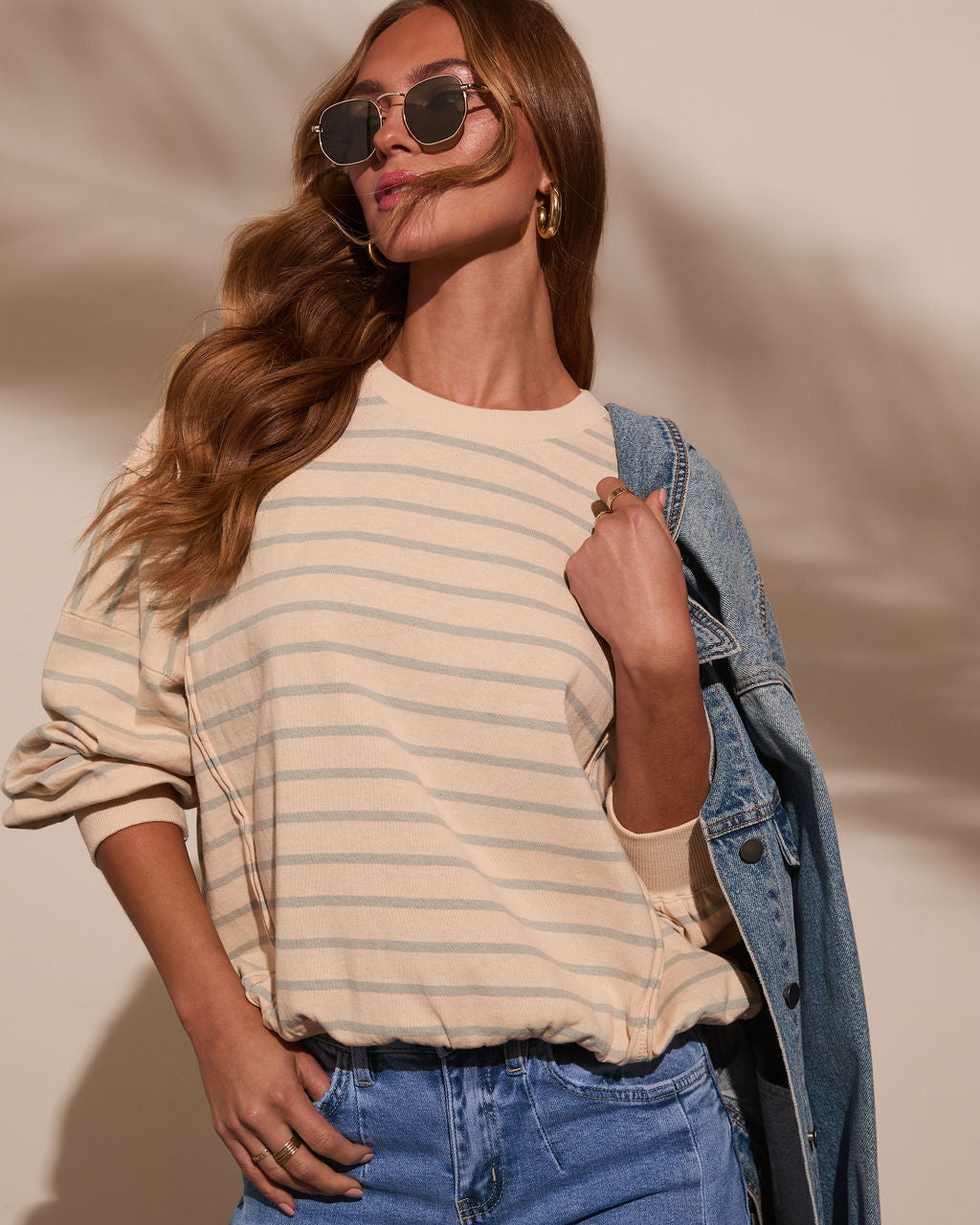 Classic Feel Striped Oversized Sweatshirt-Vogue Logic