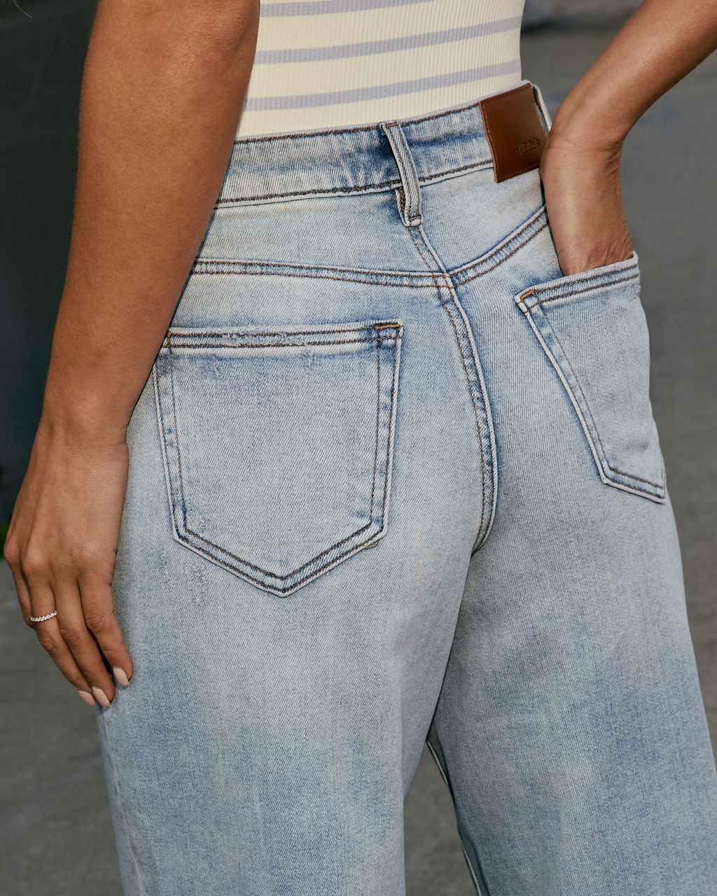 Laurie Super Stretch Wide Leg Jean-Vogue Logic