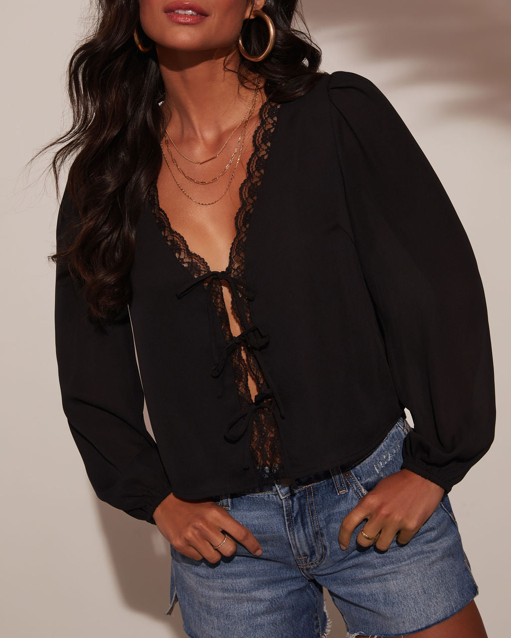 Alonso Lace Trim Top-Vogue Logic