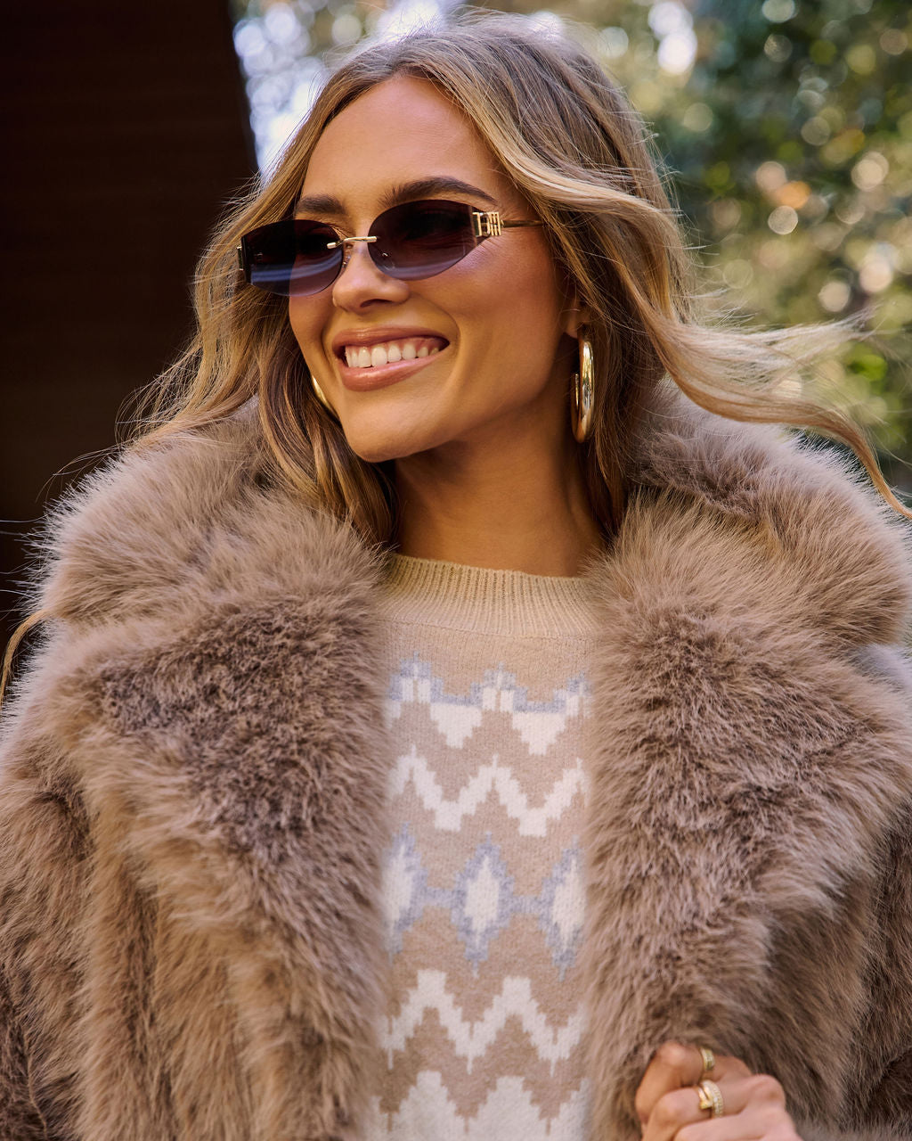 Maryana Oval Sunglasses-Vogue Logic