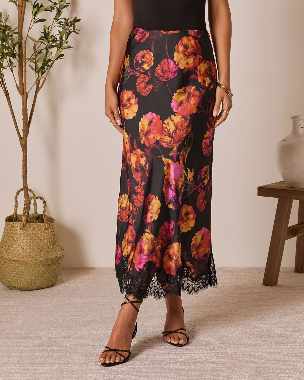 Romia Lace Trim Maxi Skirt-Vogue Logic