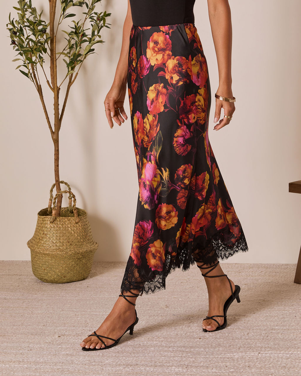 Romia Lace Trim Maxi Skirt-Vogue Logic