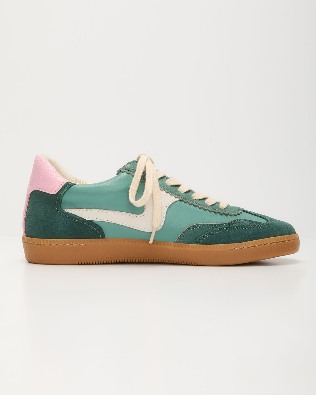 Right Catch Sneakers-Vogue Logic