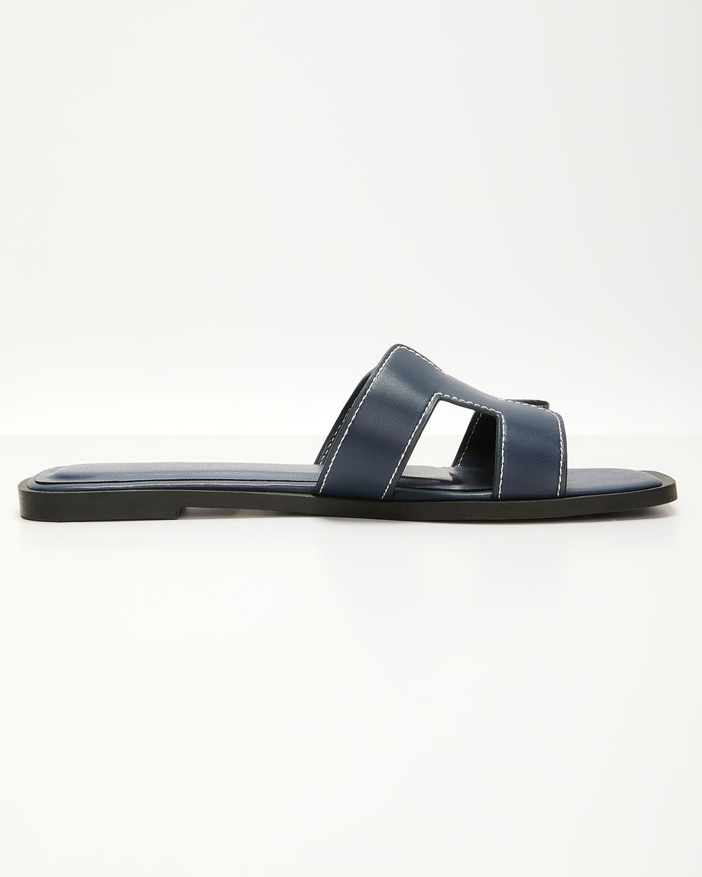 Gordy Flat Sandal-Vogue Logic