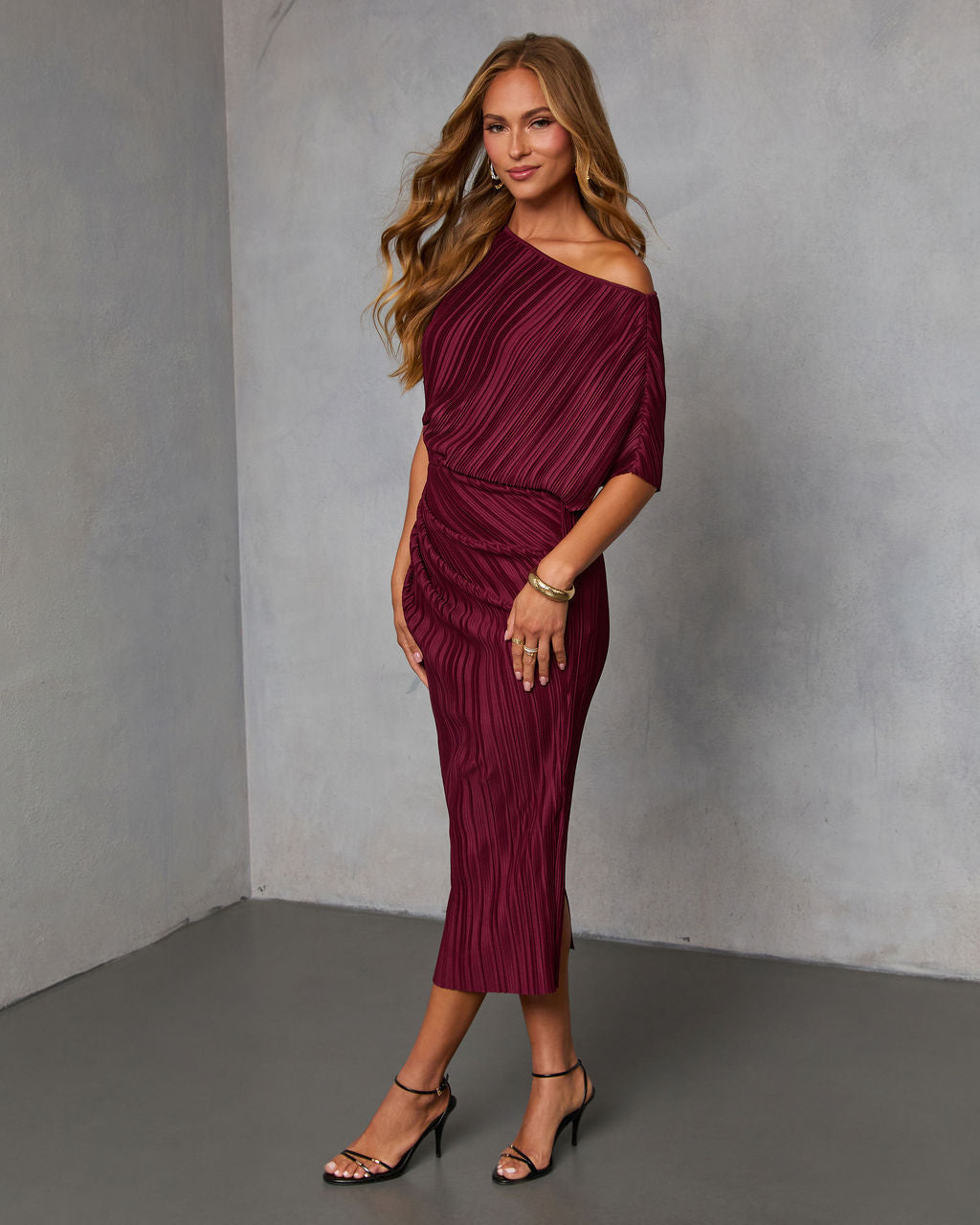 Ceyvan Off The Shoulder Plisse Maxi Dress-Vogue Logic
