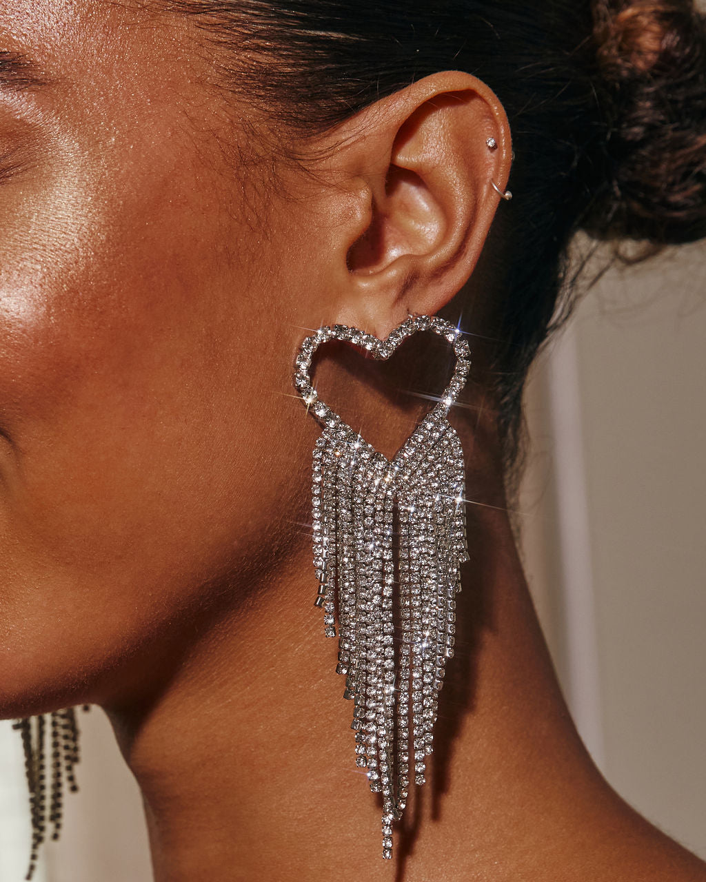 Soft Chimes Heart Fringe Earrings-Vogue Logic