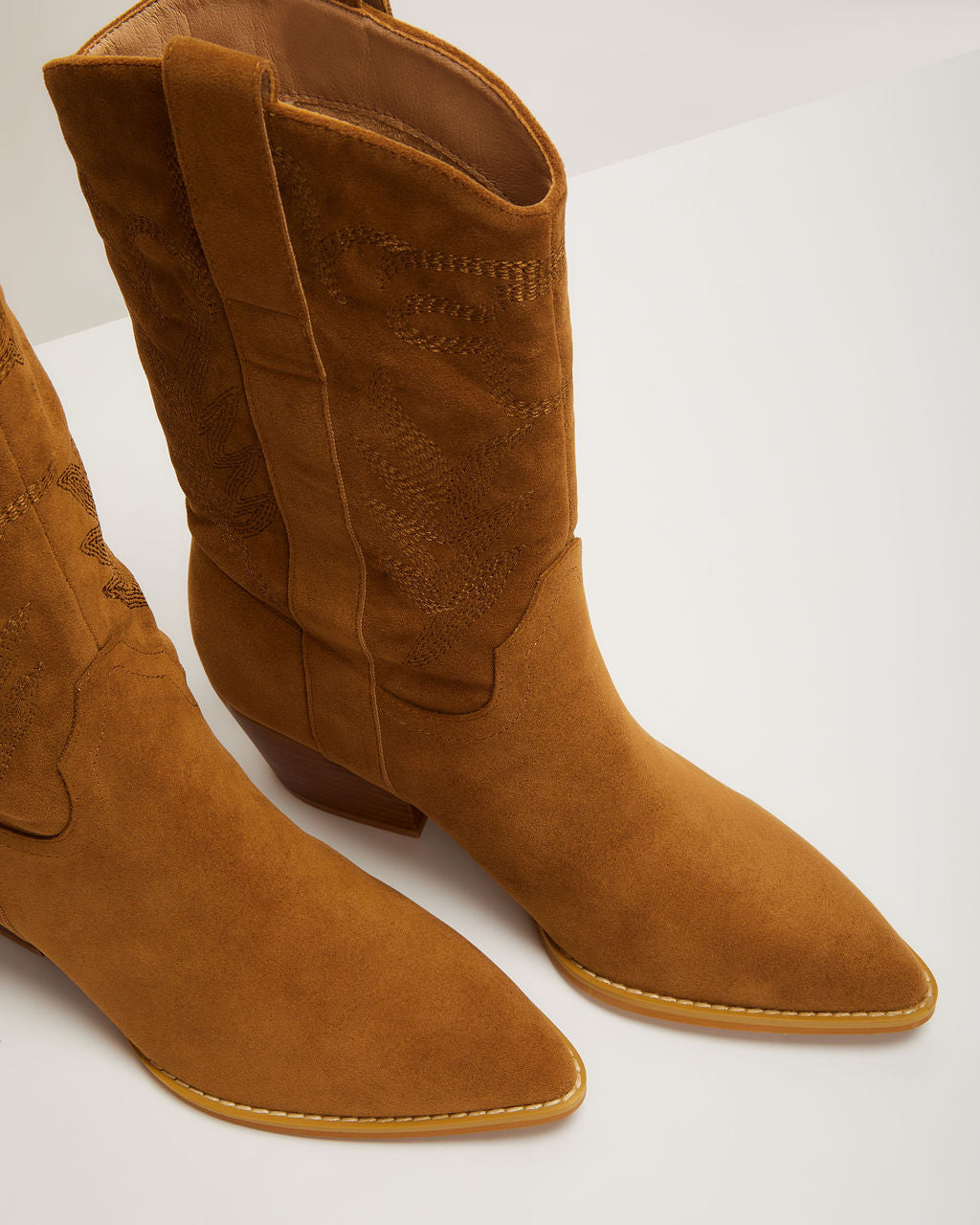 Colorado Heeled Western Boot-Vogue Logic