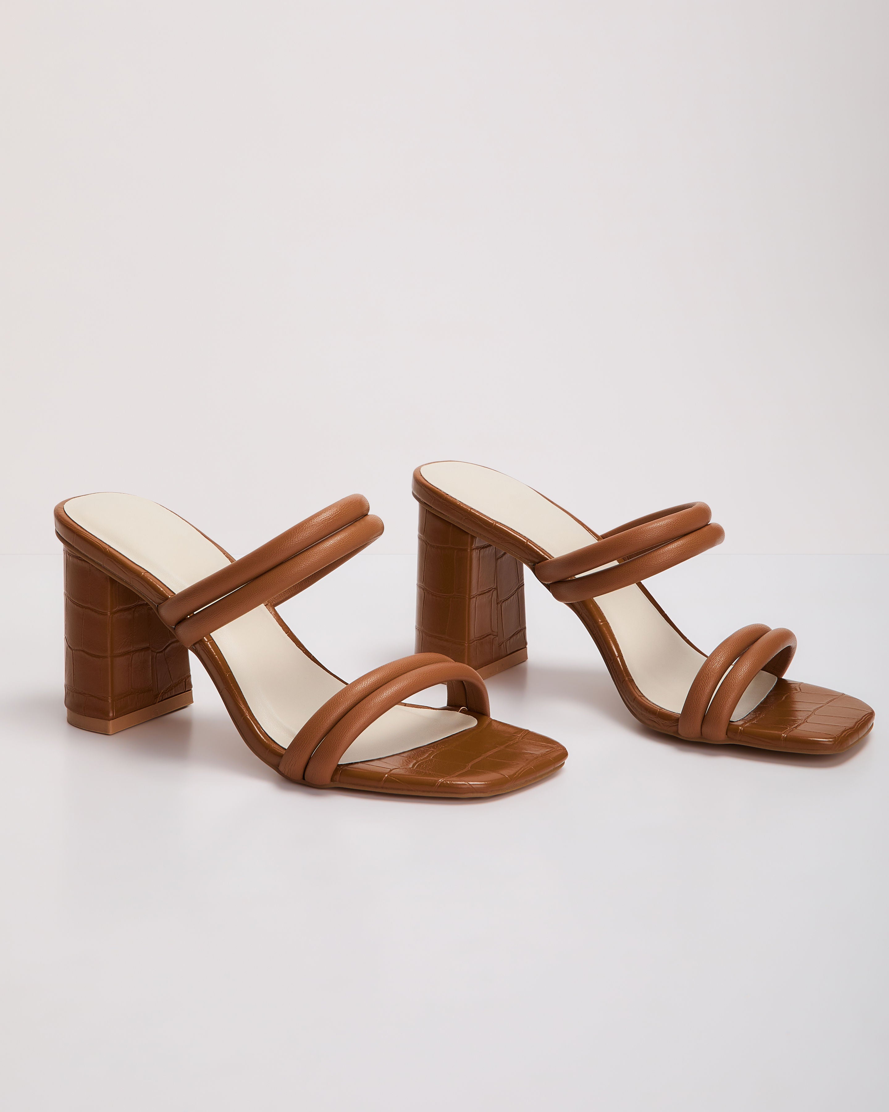 Sonia Heeled Sandal-Vogue Logic