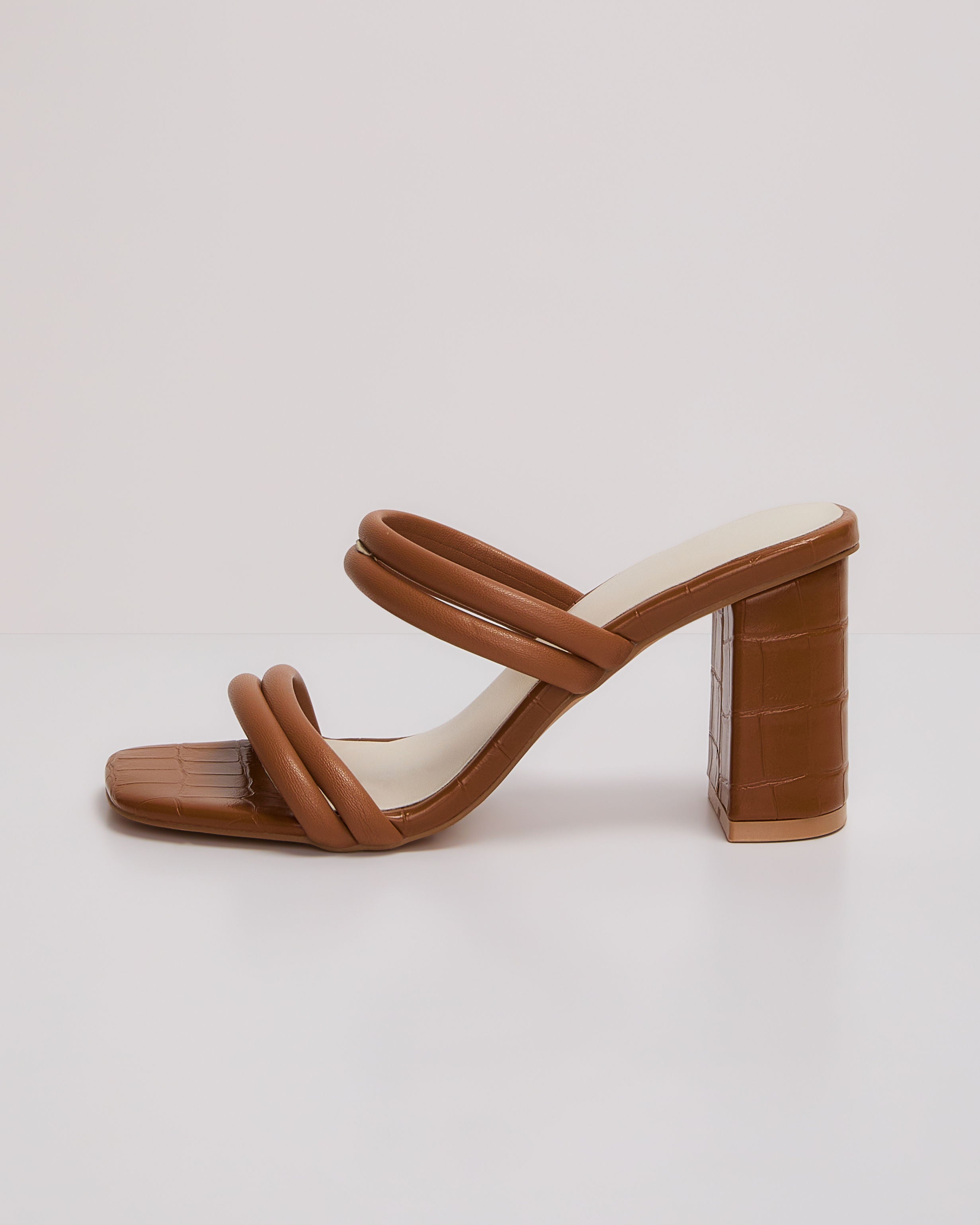 Sonia Heeled Sandal-Vogue Logic
