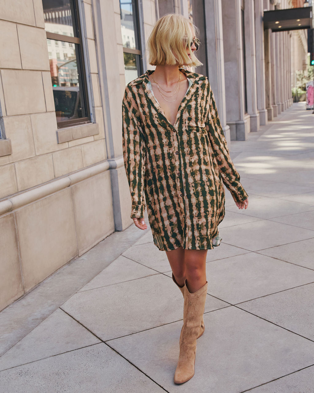 Queen Retro Printed Shirt Dress-Vogue Logic