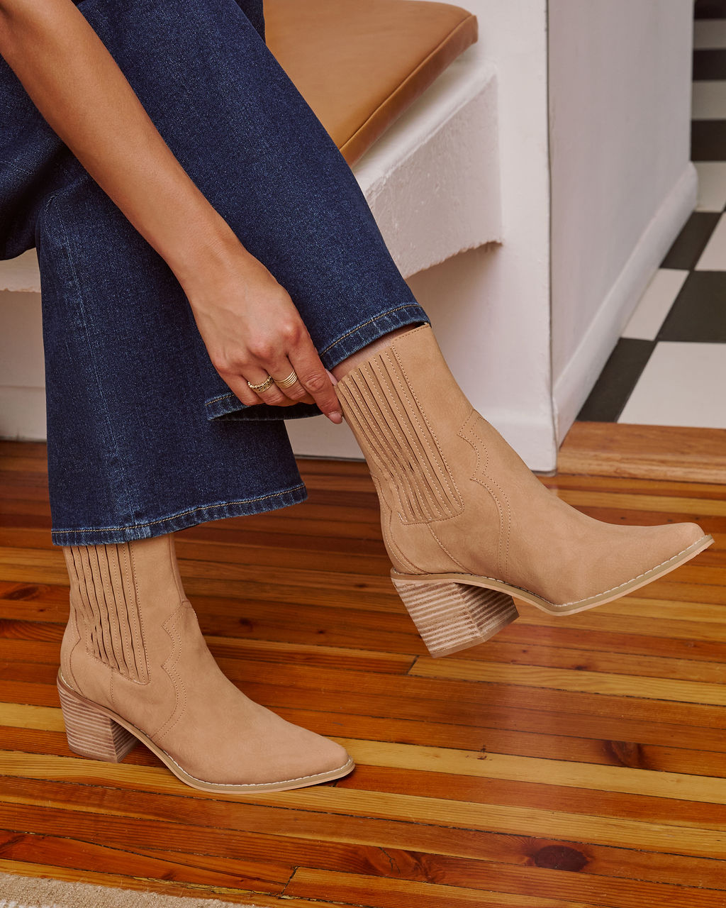 Cider Ridge Suede Booties-Vogue Logic