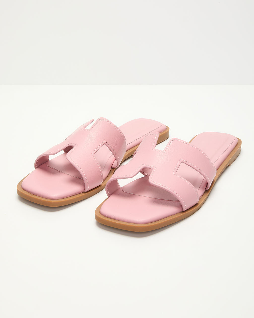 Gordy Flat Sandal-Vogue Logic