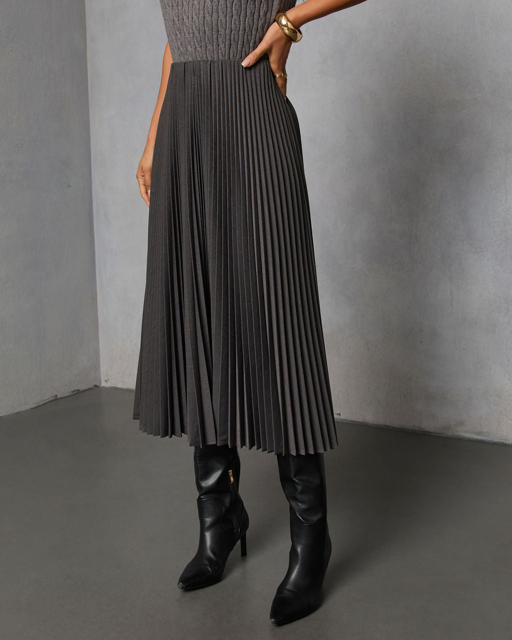 Vionette Pleated Midi Skirt-Vogue Logic
