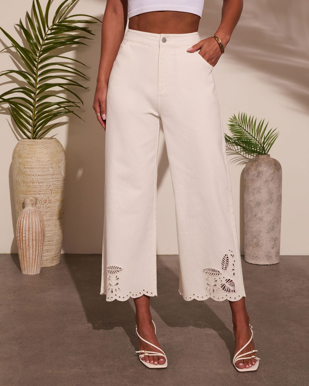 Breezy Ritual Eyelet Scallop Jeans-Vogue Logic
