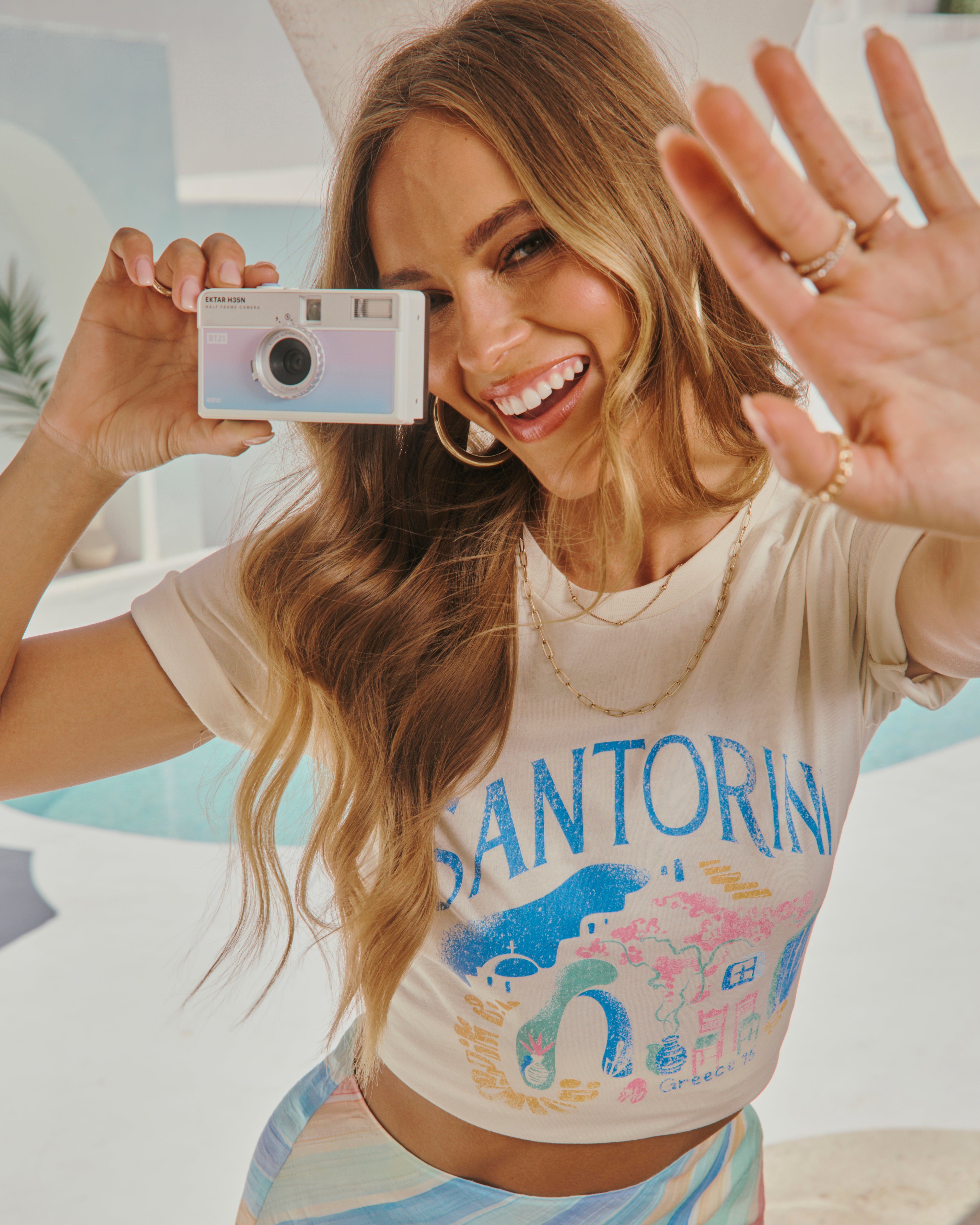 Santorini Short Sleeve Graphic Tee-Vogue Logic