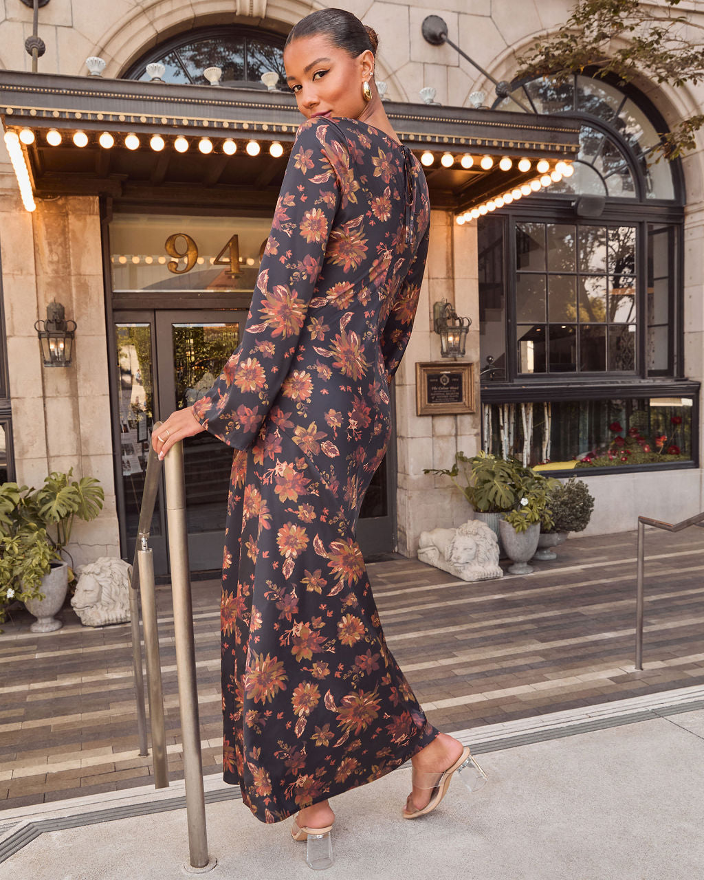 Fallen Leaves Printed Maxi Dress-Vogue Logic