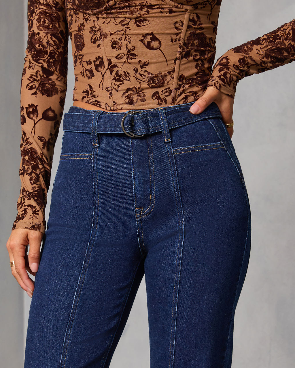 Harloe 90s Vintage Stretch Flare Jeans-Vogue Logic