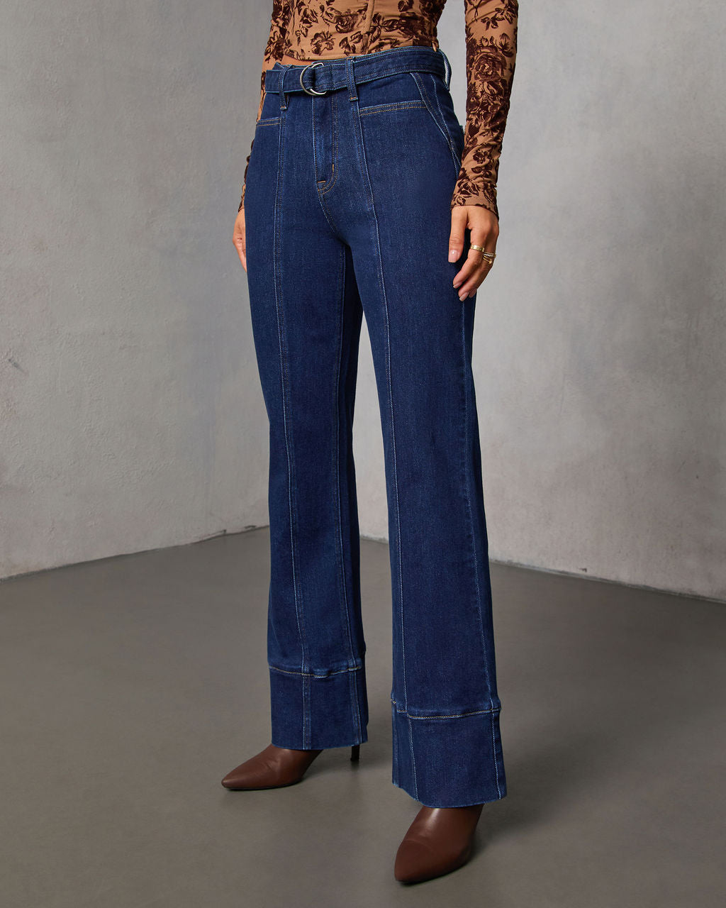 Harloe 90s Vintage Stretch Flare Jeans-Vogue Logic