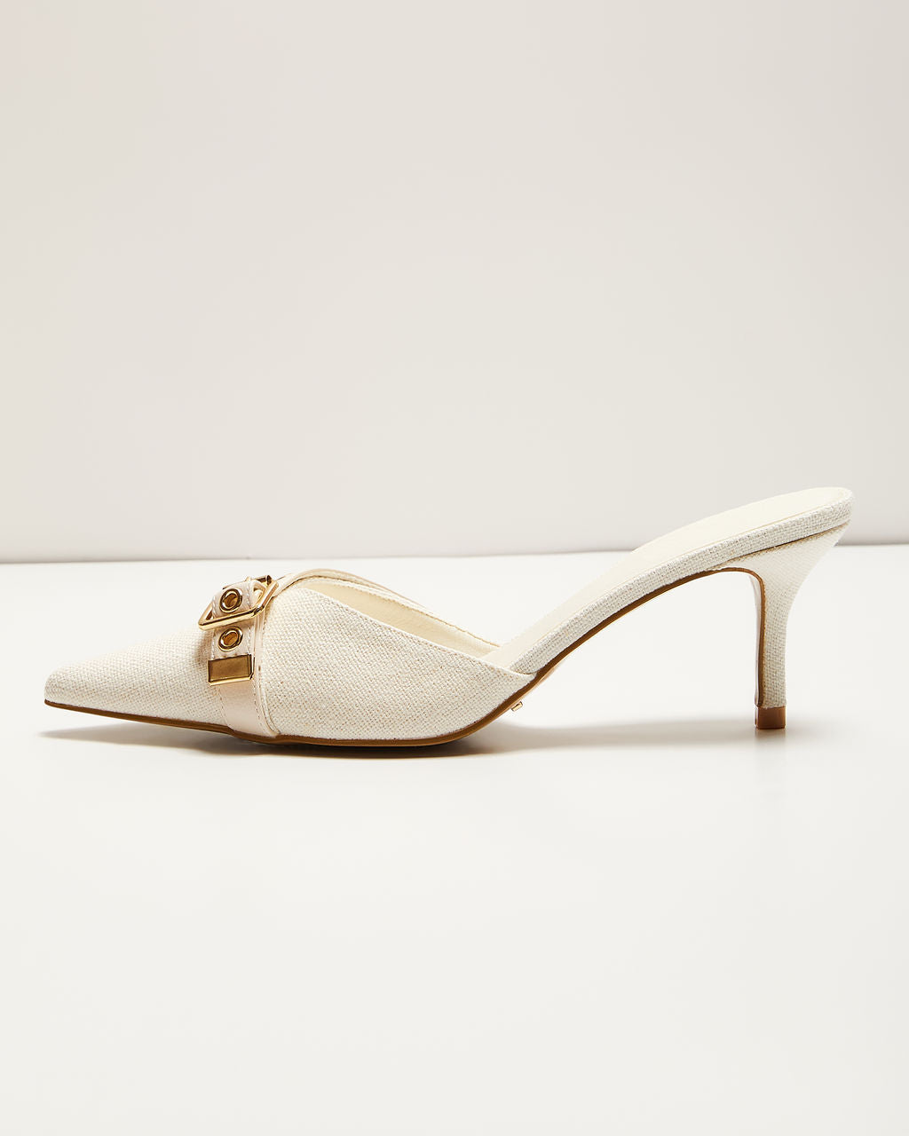 Daija Pointed Toe Mule-Vogue Logic