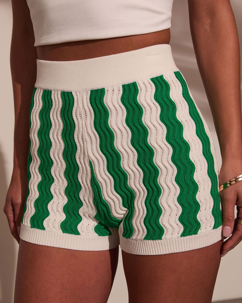 Dakota Wavy Stripe Shorts-Vogue Logic