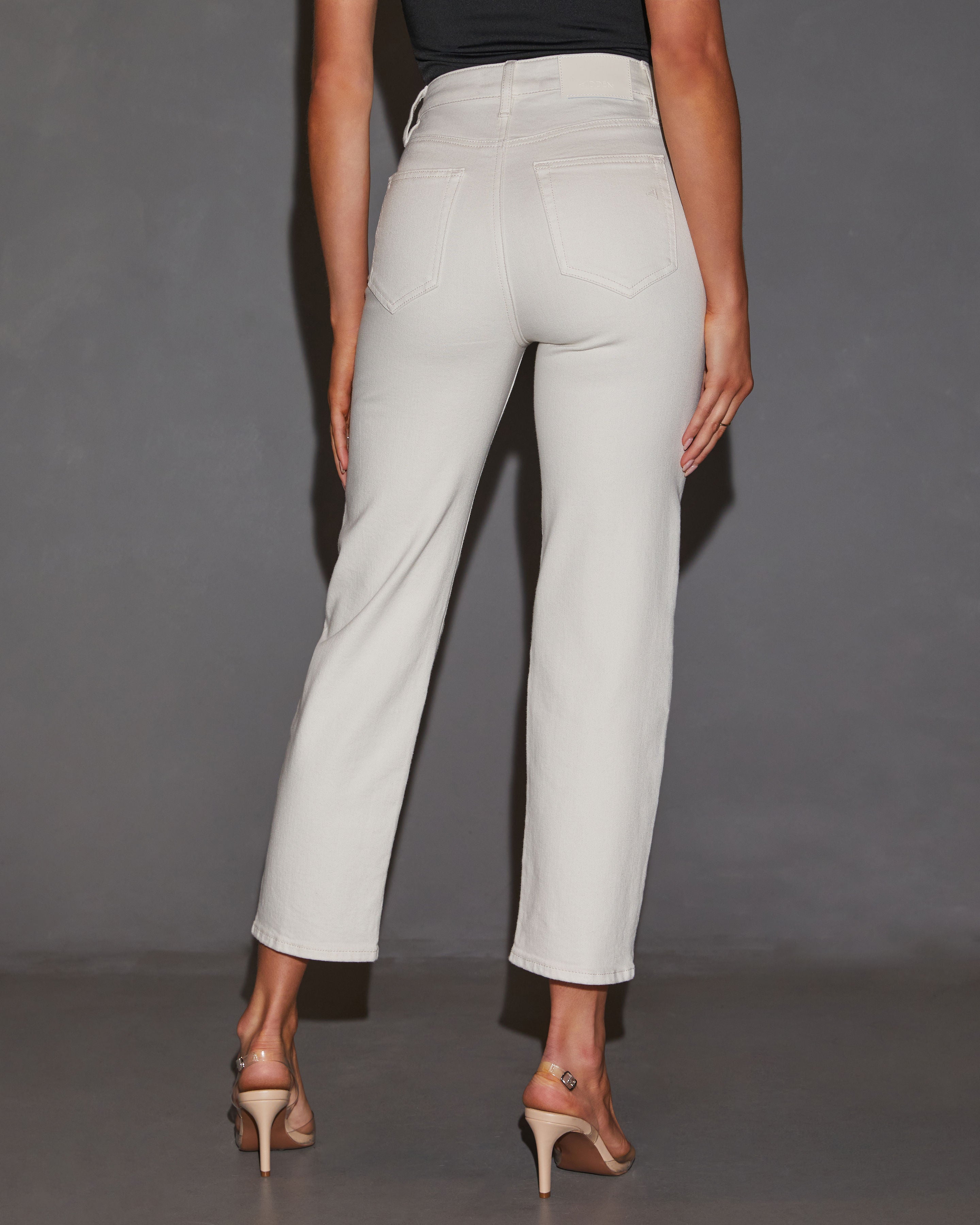 Erika Stretch Slim Straight High Rise Jean-Vogue Logic