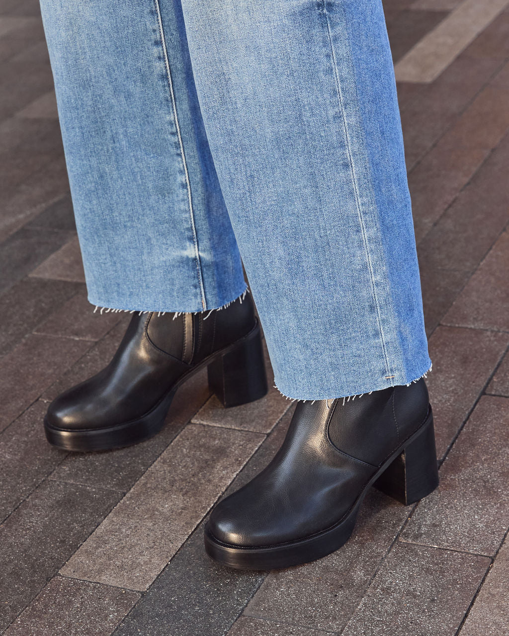 Roem Leather Platform Ankle Booties-Vogue Logic