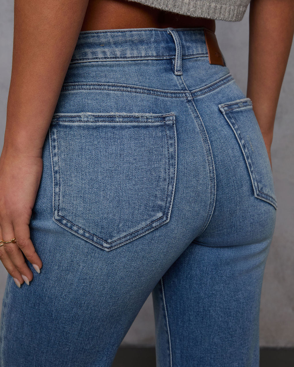 Mikal Super Stretch Frayed Cropped Jeans-Vogue Logic