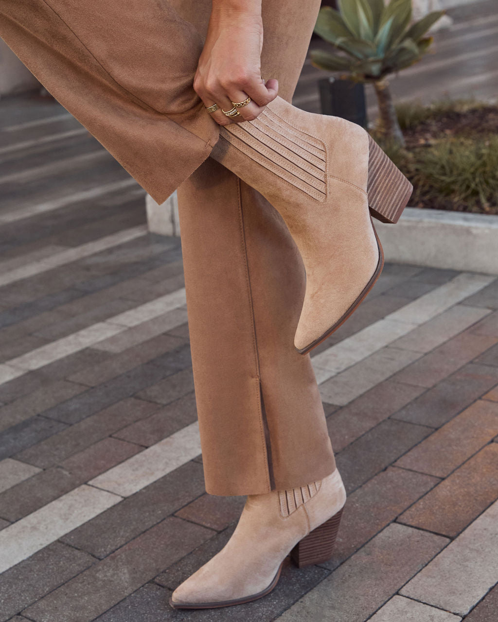 Ragabond Suede Ankle Booties-Vogue Logic