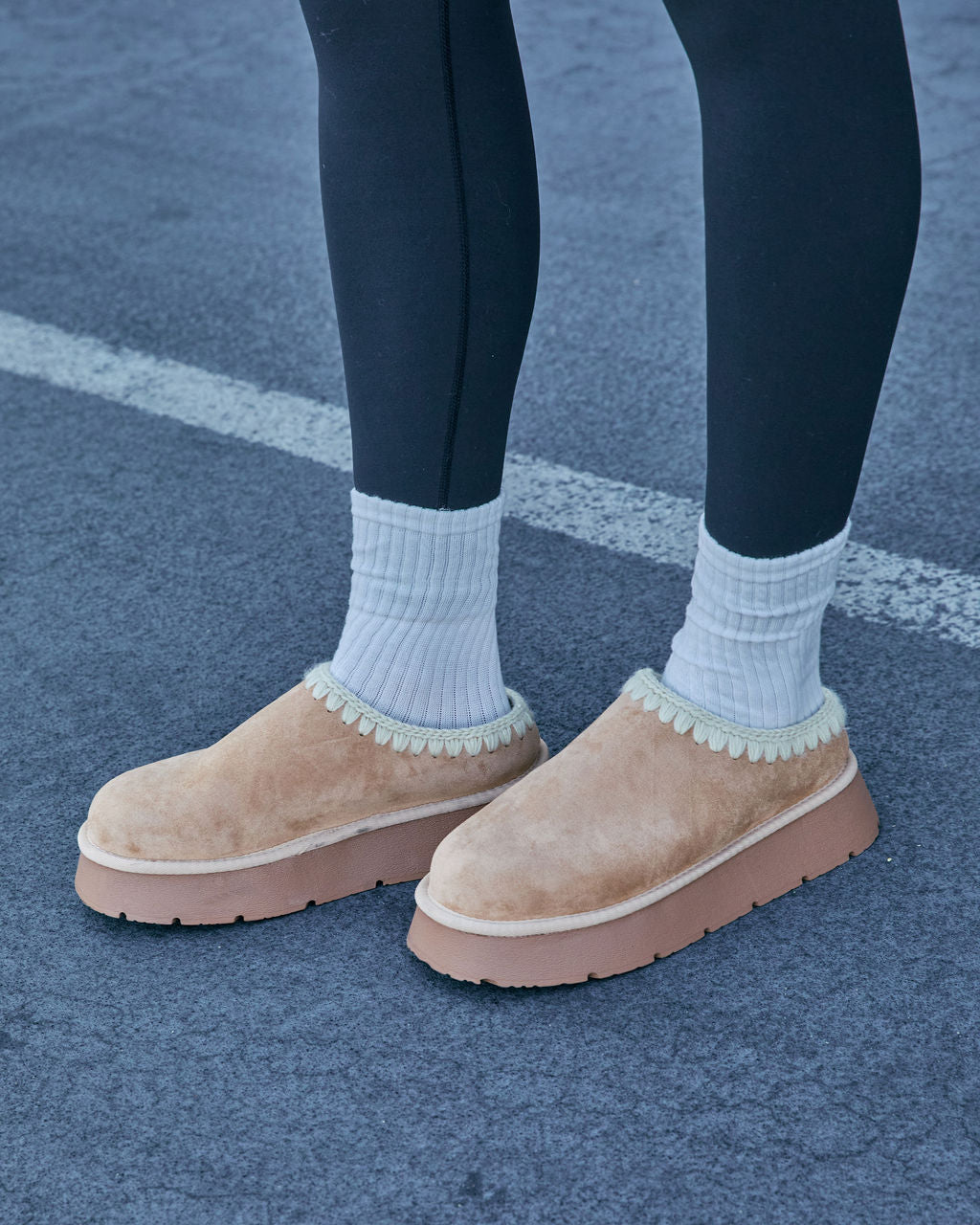 Emberlane Embroidered Platform Mules-Vogue Logic