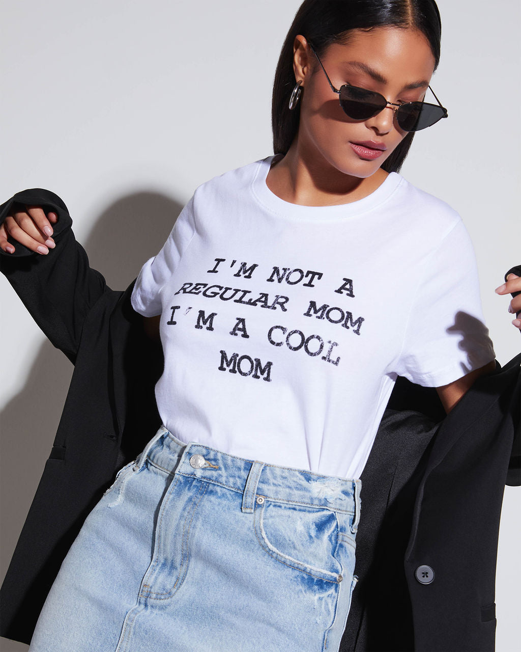 Cool Mom Club Cotton Tee-Vogue Logic