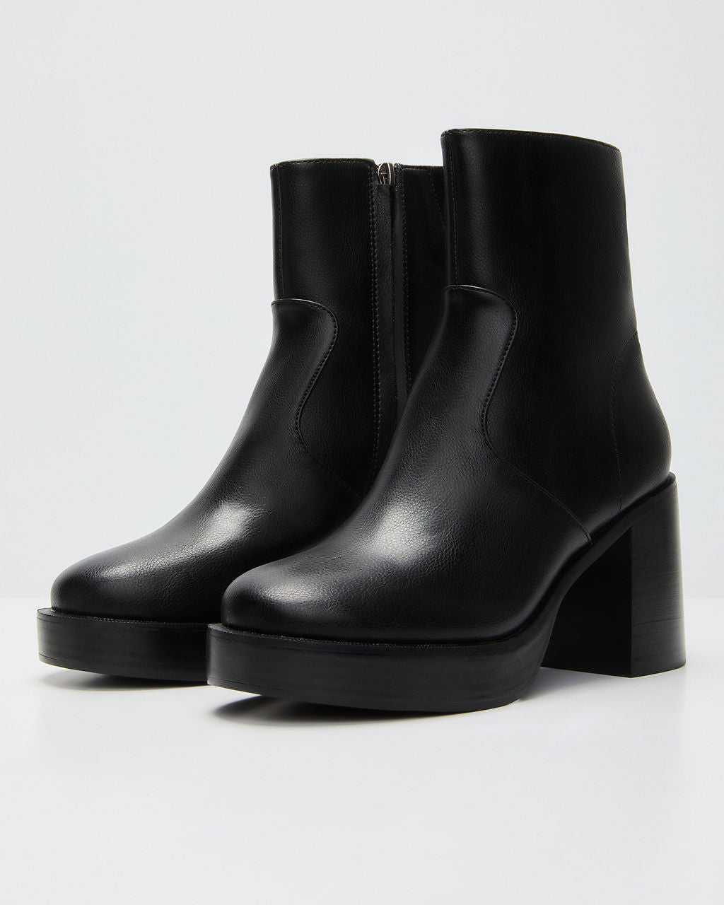 Roem Leather Platform Ankle Booties-Vogue Logic