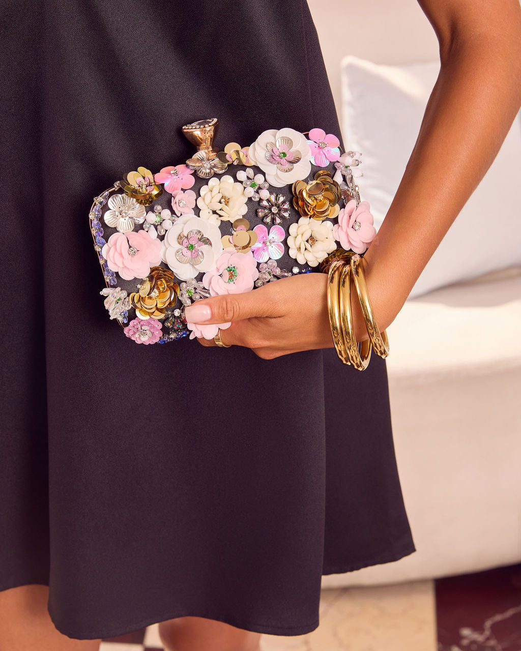 Like Wildflowers Floral Embroidered Clutch-Vogue Logic