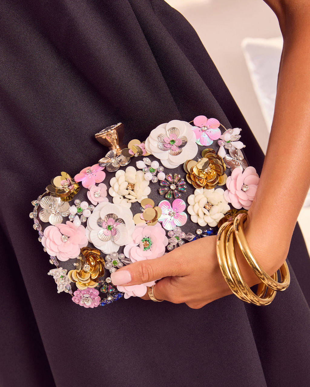 Like Wildflowers Floral Embroidered Clutch-Vogue Logic