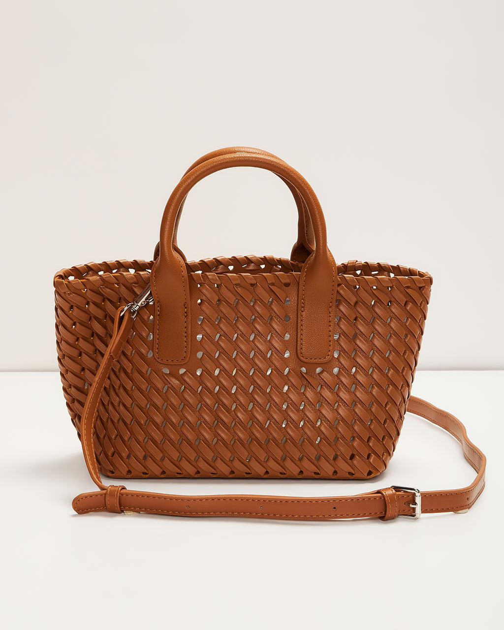 Picnic Date Woven Top Handle Tote Bag-Vogue Logic