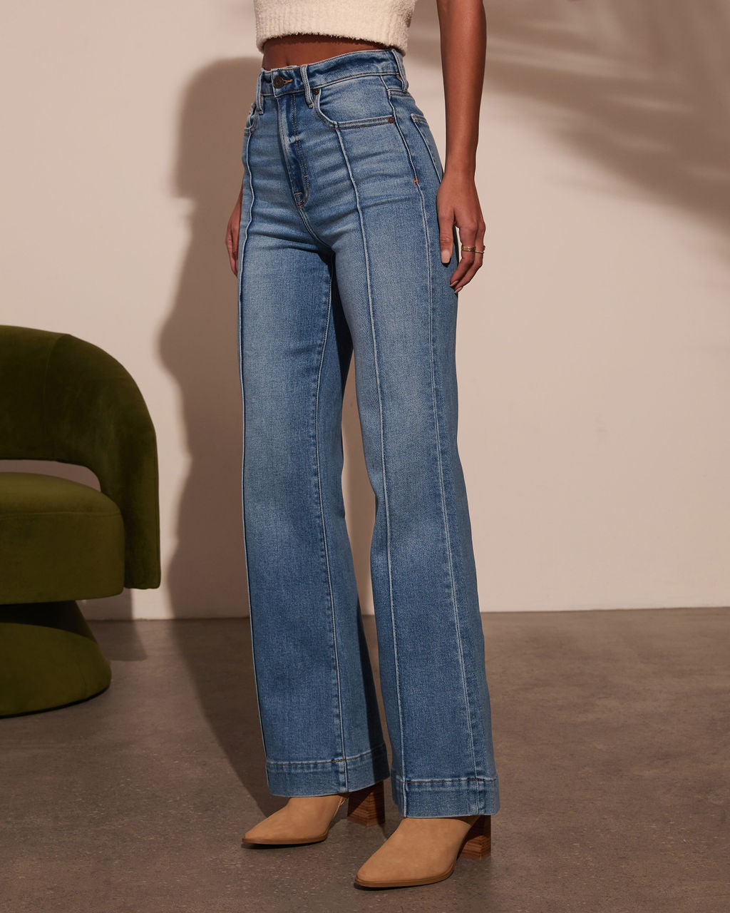 Kyleen Super Stretch Pintuck Flare Jean-Vogue Logic
