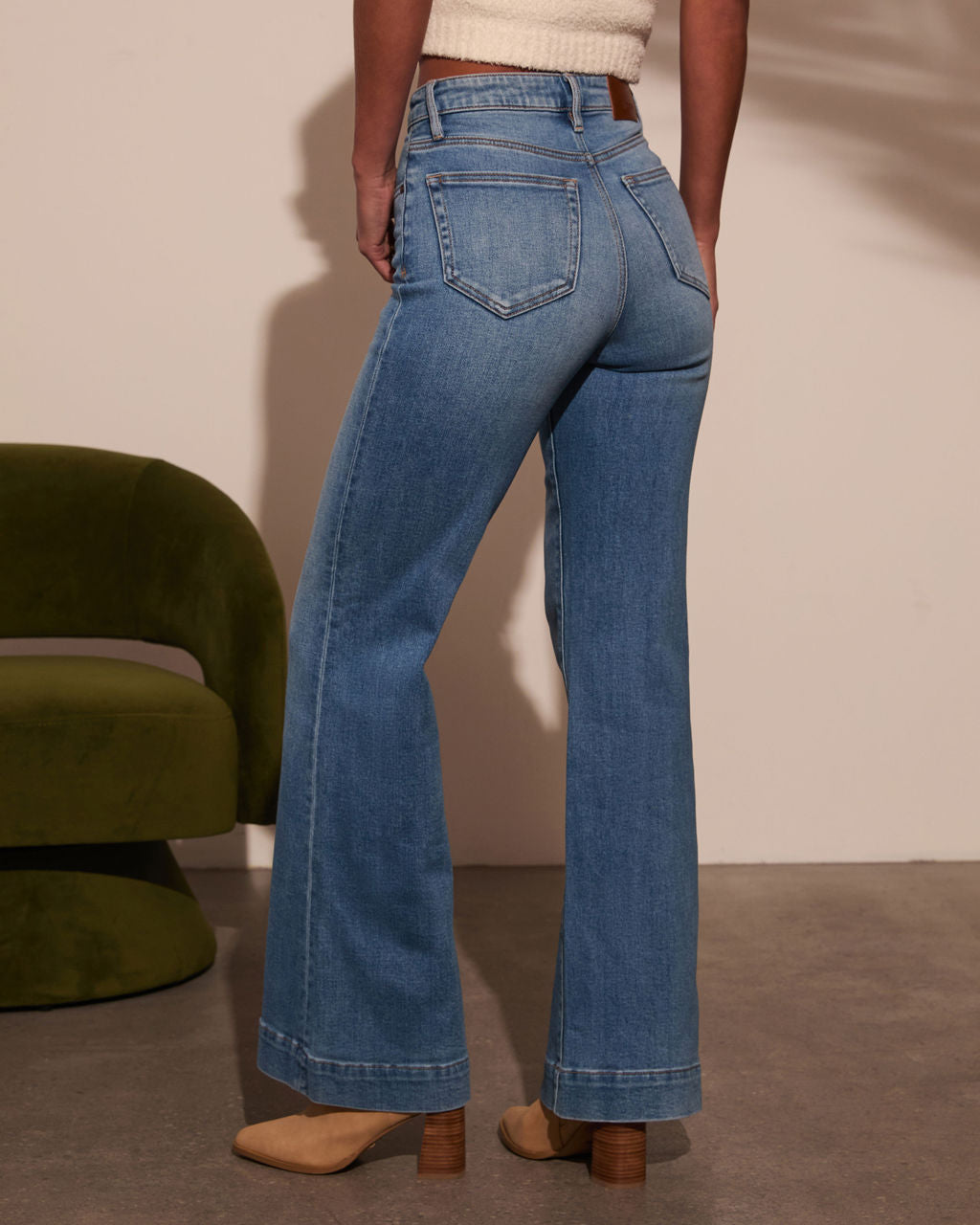 Kyleen Super Stretch Pintuck Flare Jean-Vogue Logic