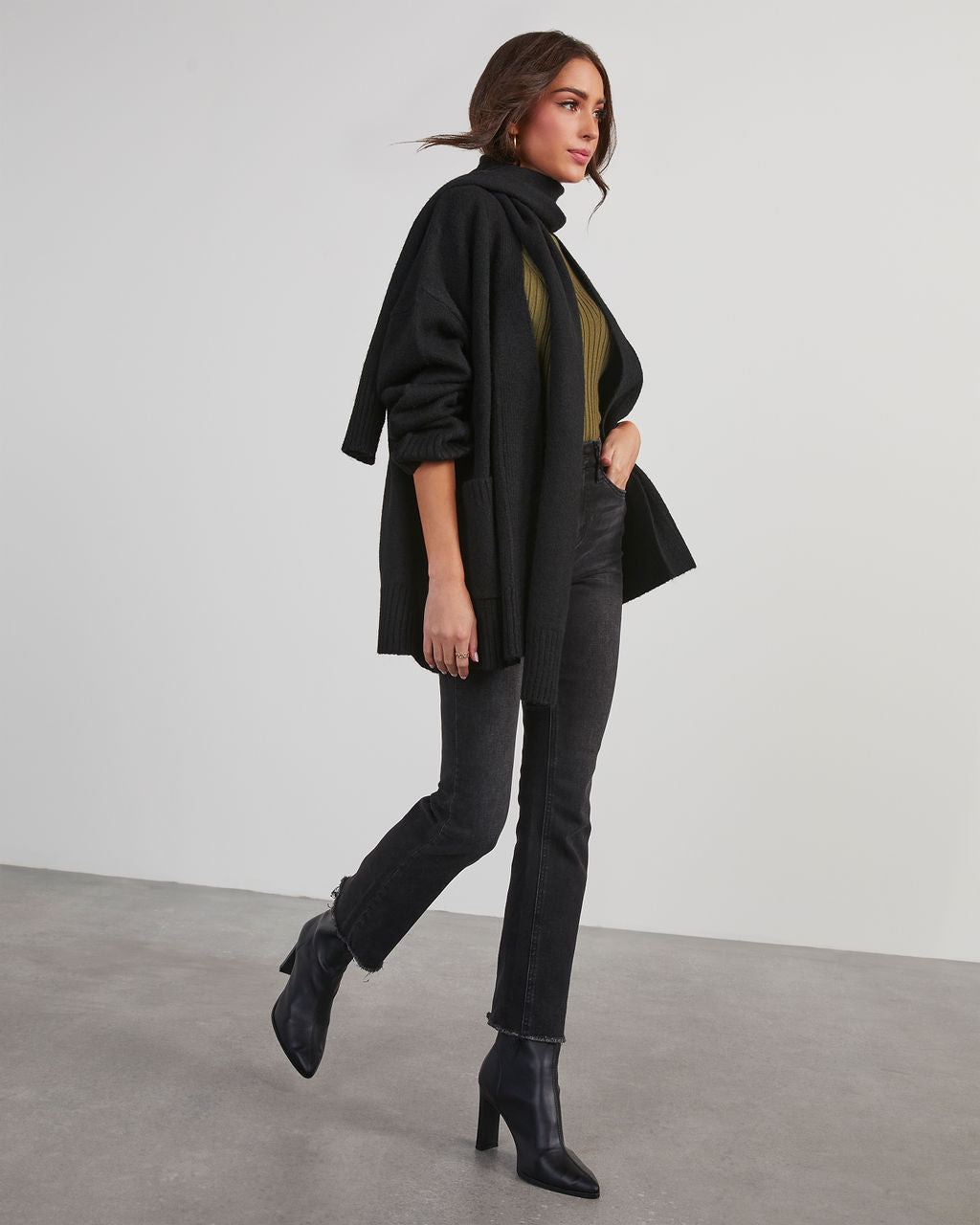 Jarvais Scarf Cardigan-Vogue Logic