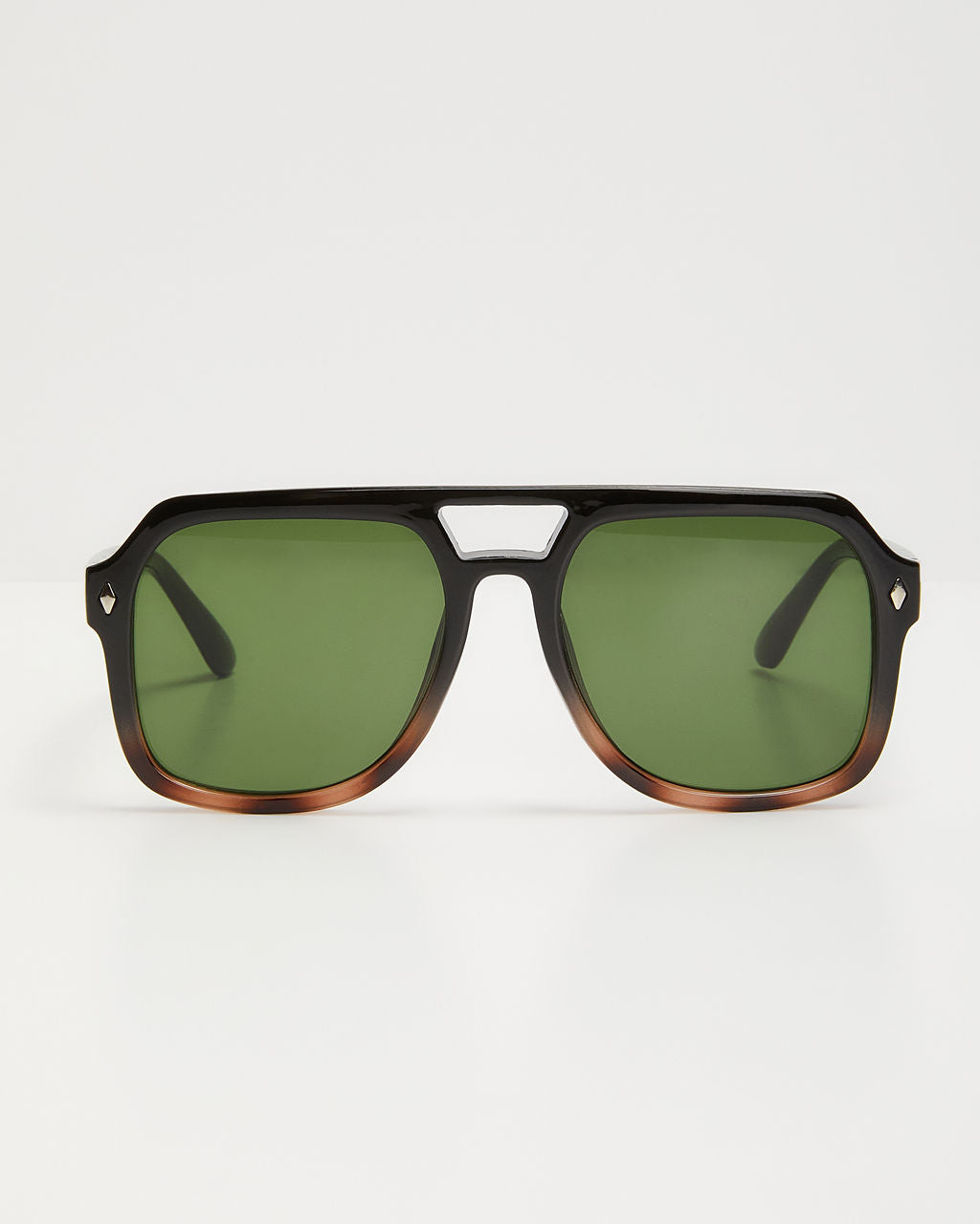 City Slicker Aviator Sunglasses-Vogue Logic