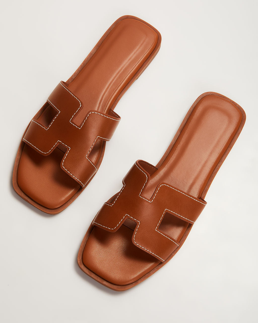 Gordy Flat Sandal-Vogue Logic