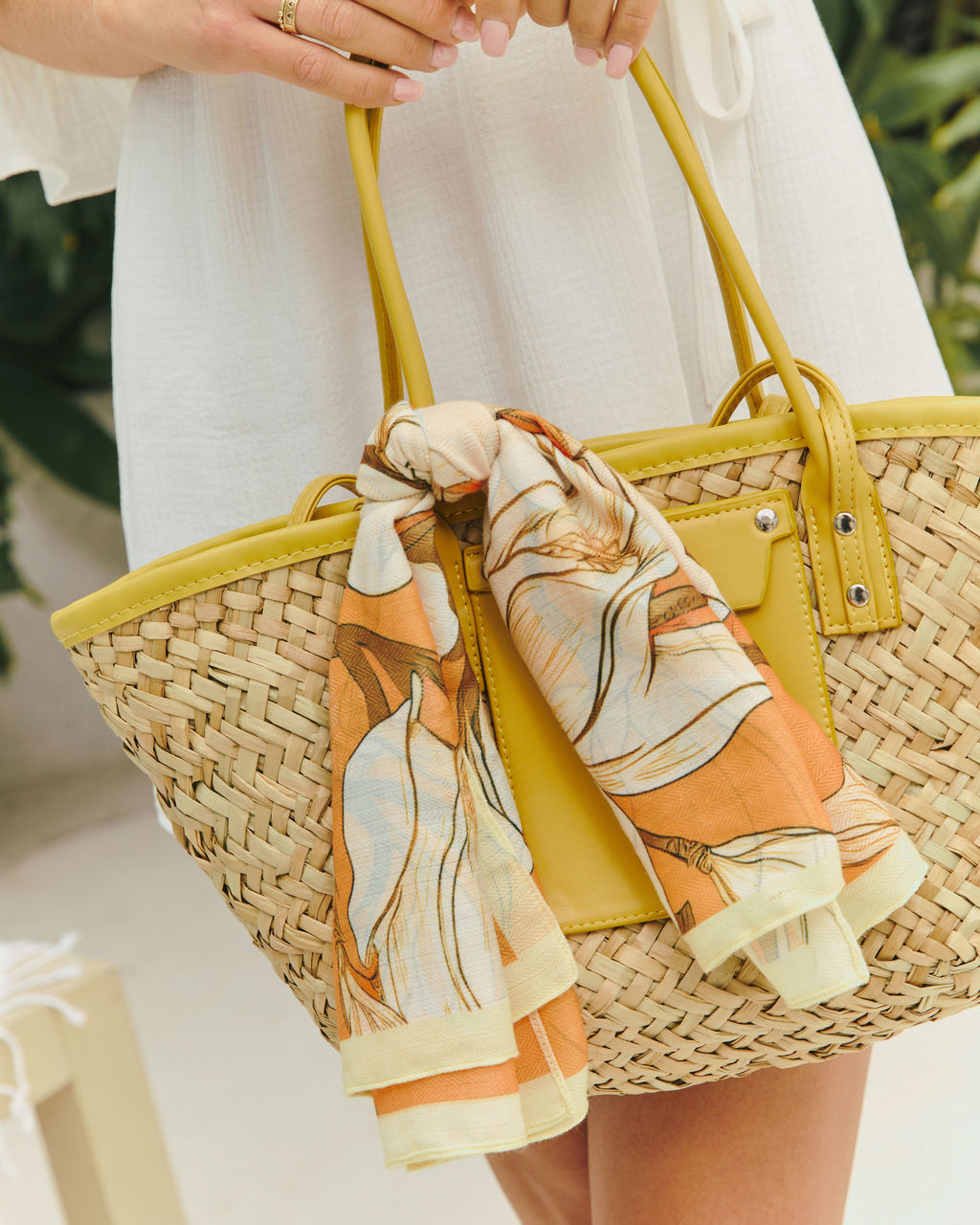 Clarita Satin Printed Headscarf-Vogue Logic