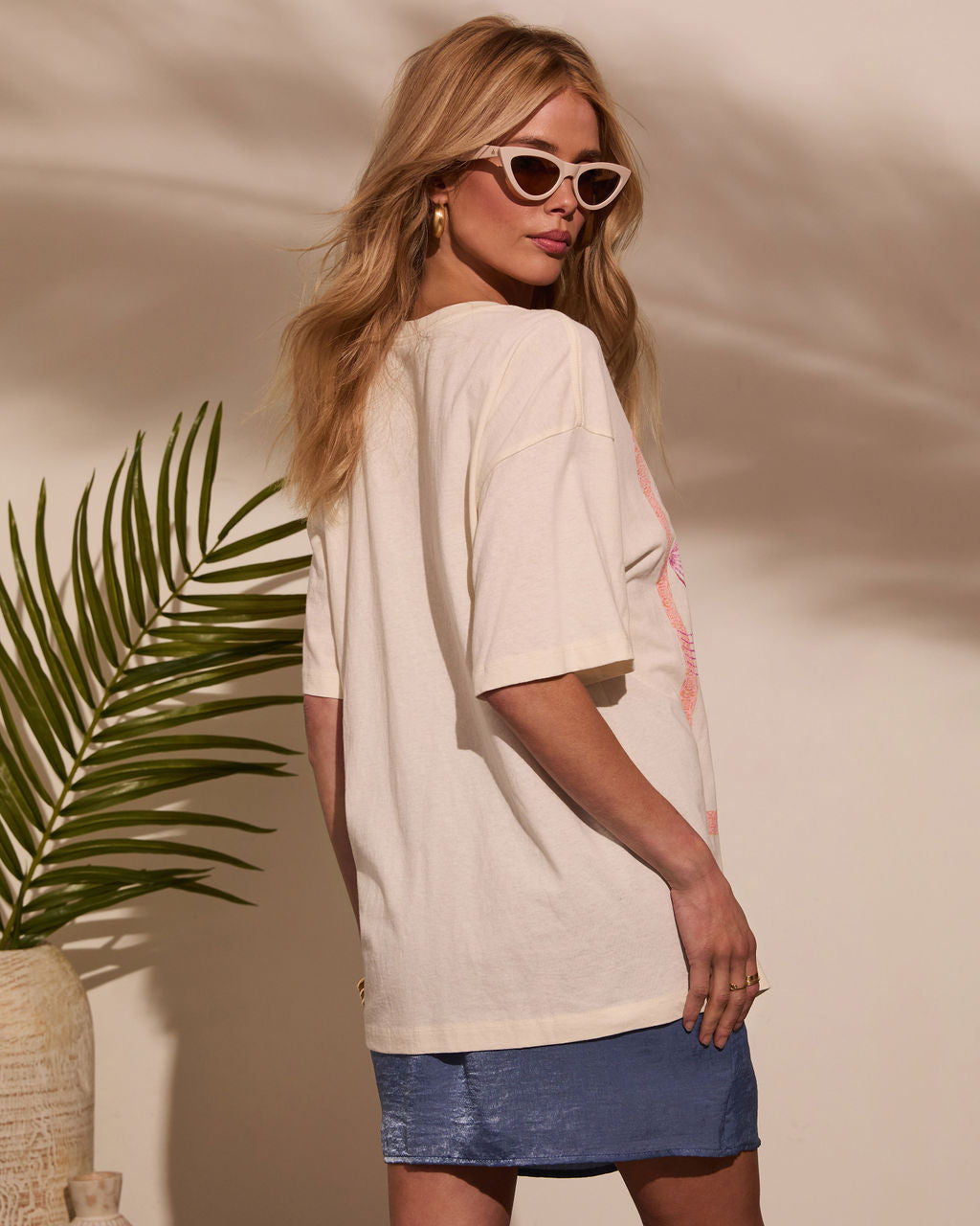 St. Barts Short Sleeve Graphic Tee-Vogue Logic