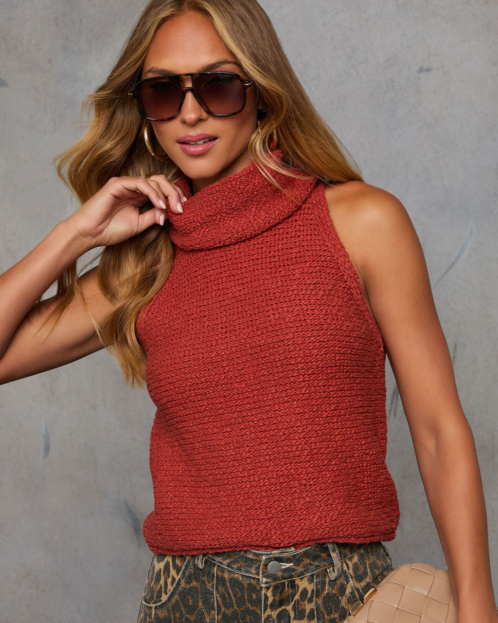 Karlah Sleeveless Turtleneck Top-Vogue Logic