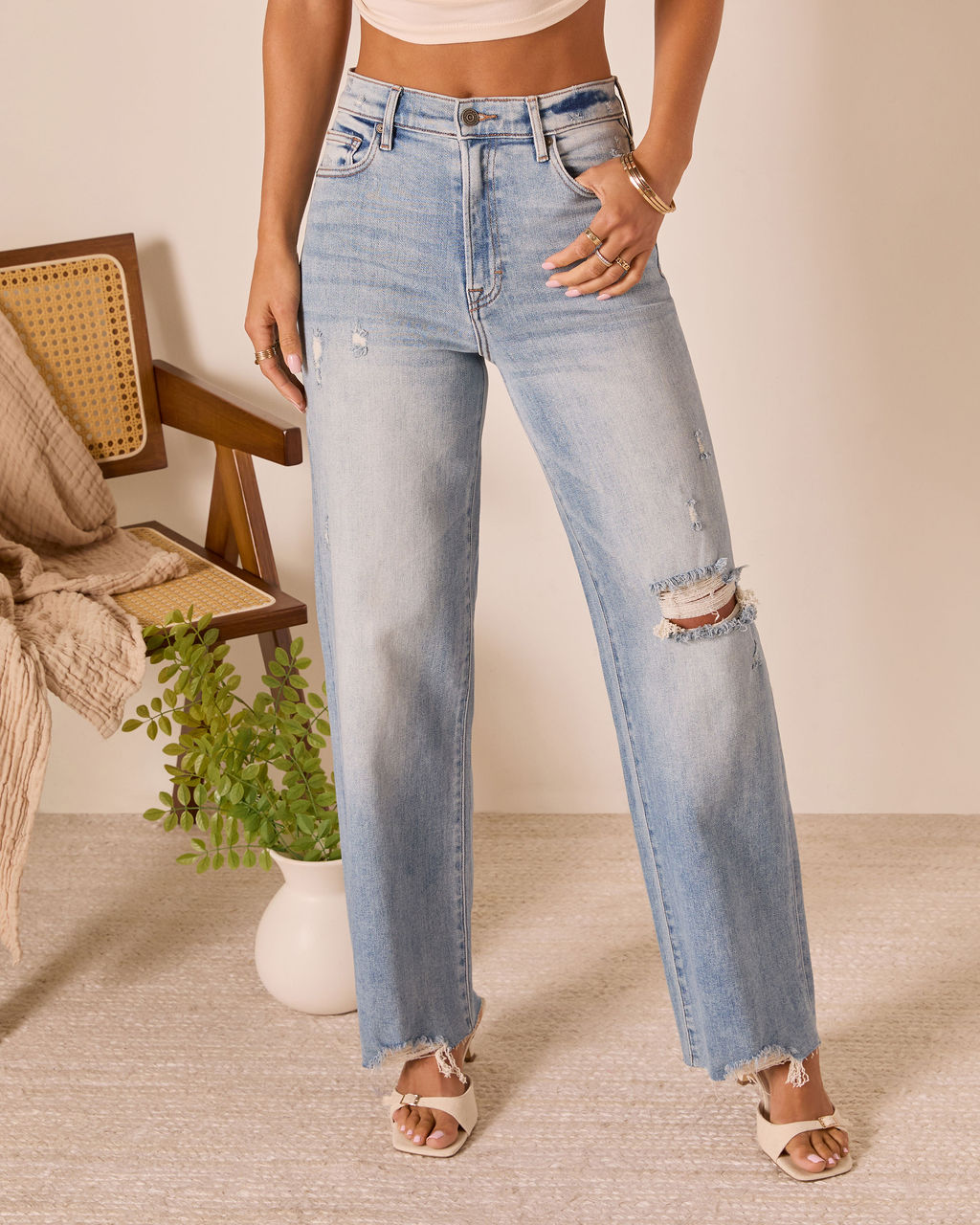 Lohan Super Stretch High Rise Distressed Relaxed Denim-Vogue Logic