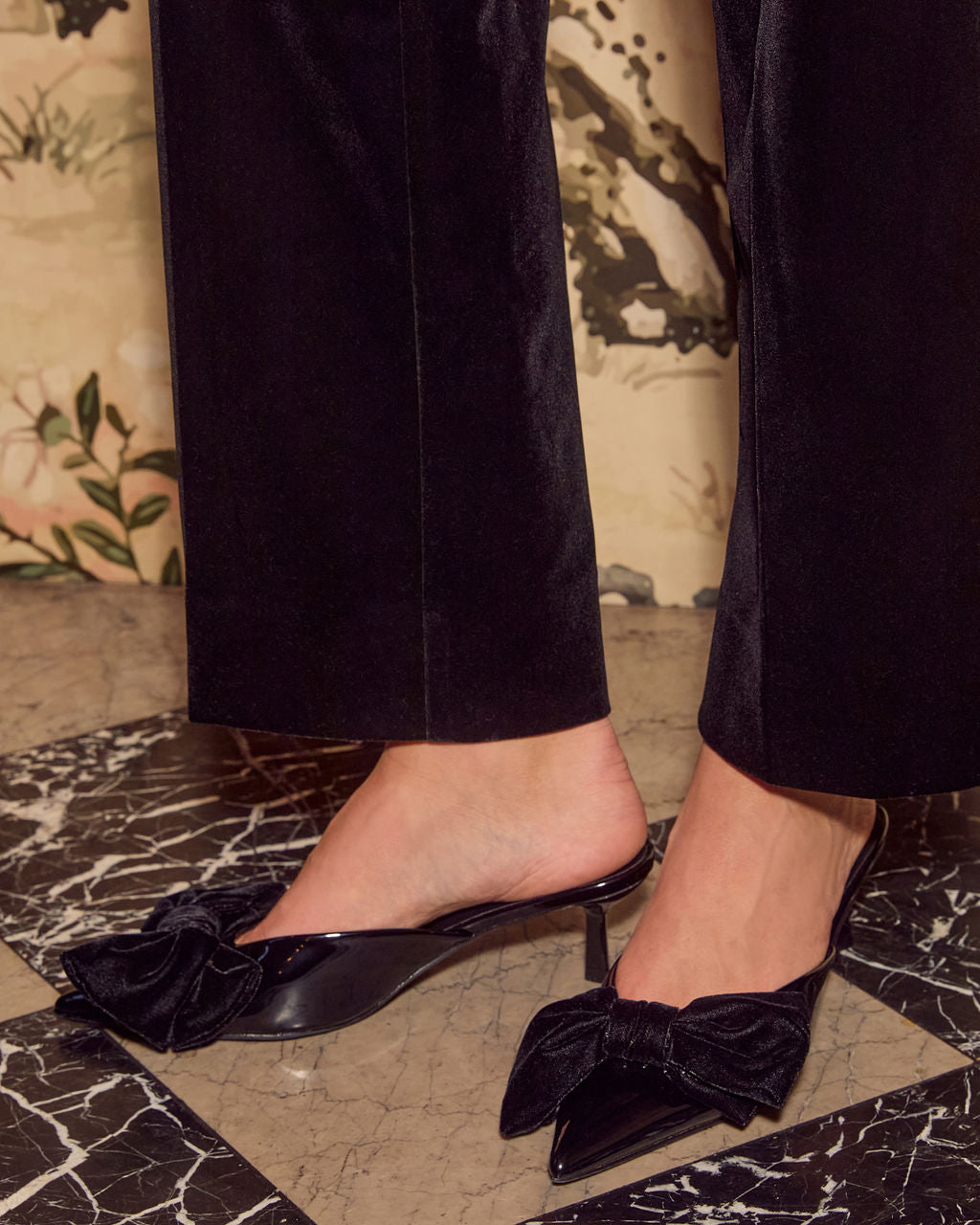 Holiday Charm Bow Kitten Heel Mule-Vogue Logic