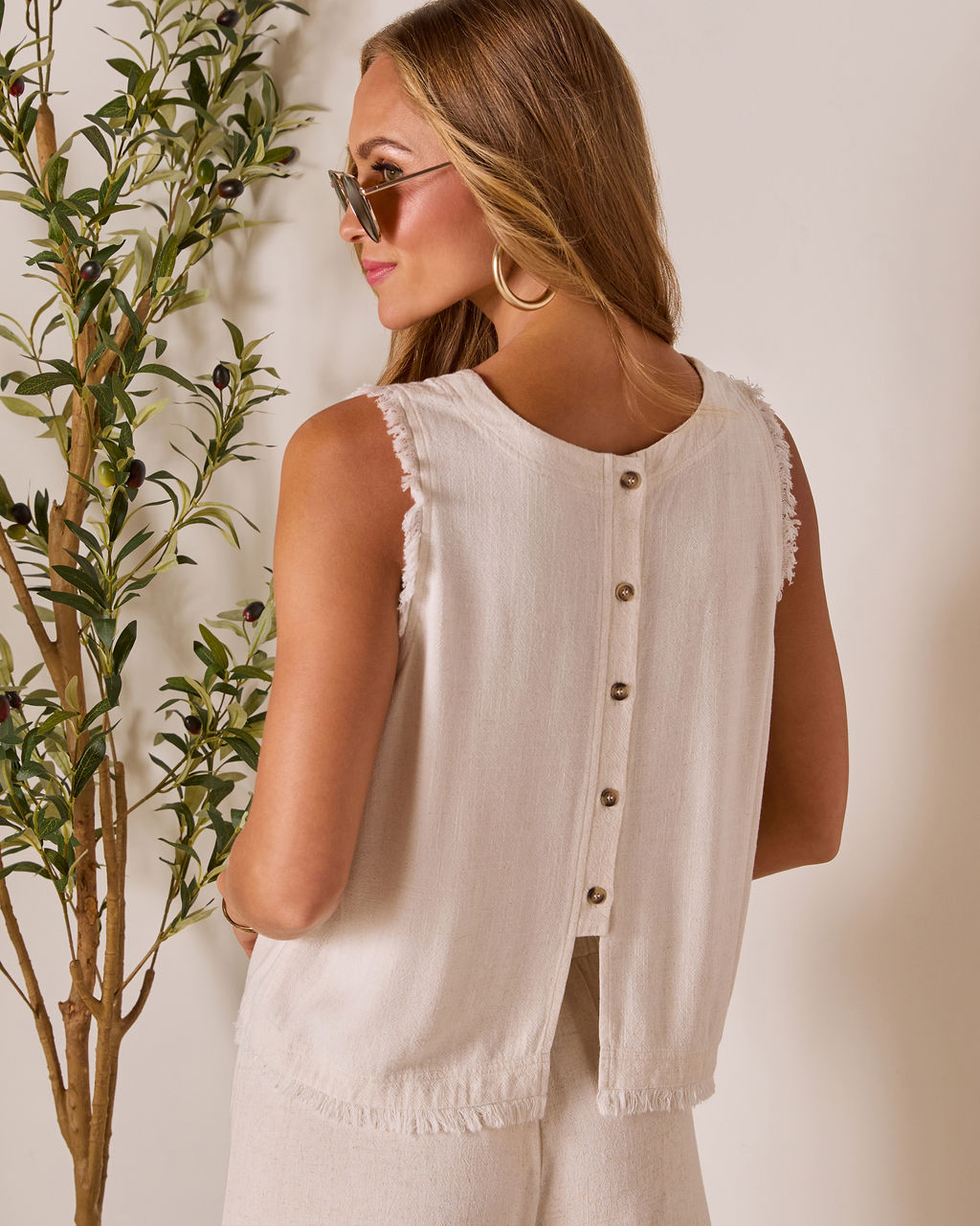 Grecian Glow Frayed Linen Top-Vogue Logic