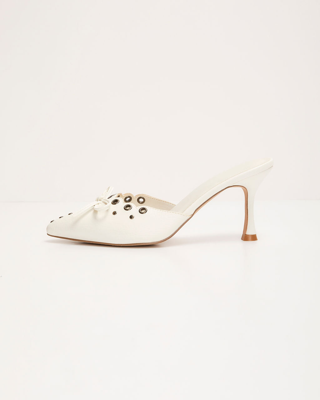 Brianne Grommet Pointed Toe Mule-Vogue Logic