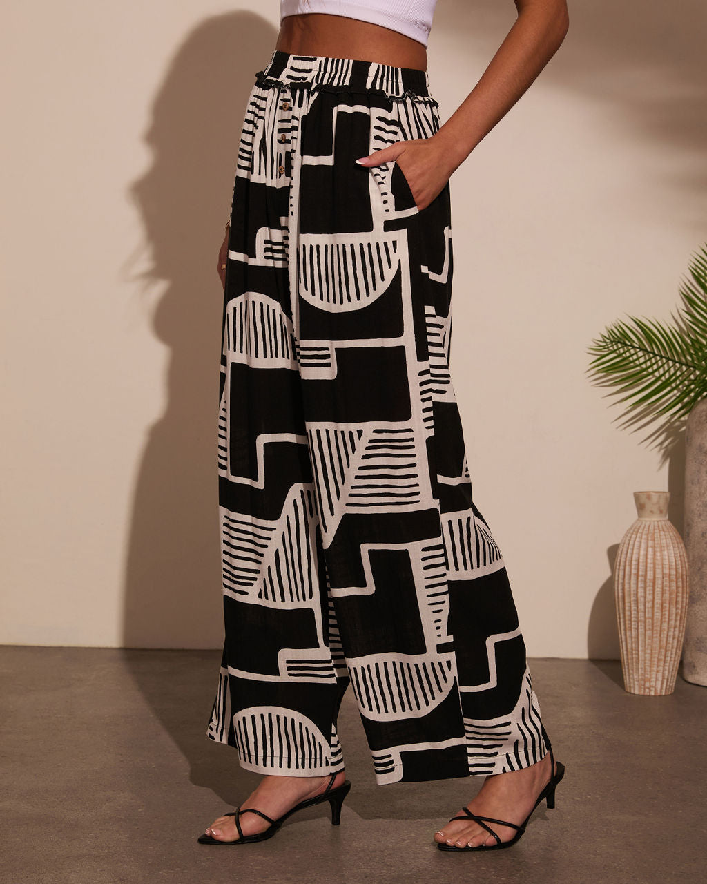 Kelso Abstract Print Pants-Vogue Logic