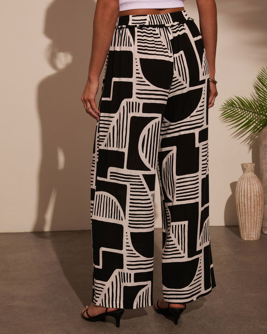 Kelso Abstract Print Pants-Vogue Logic