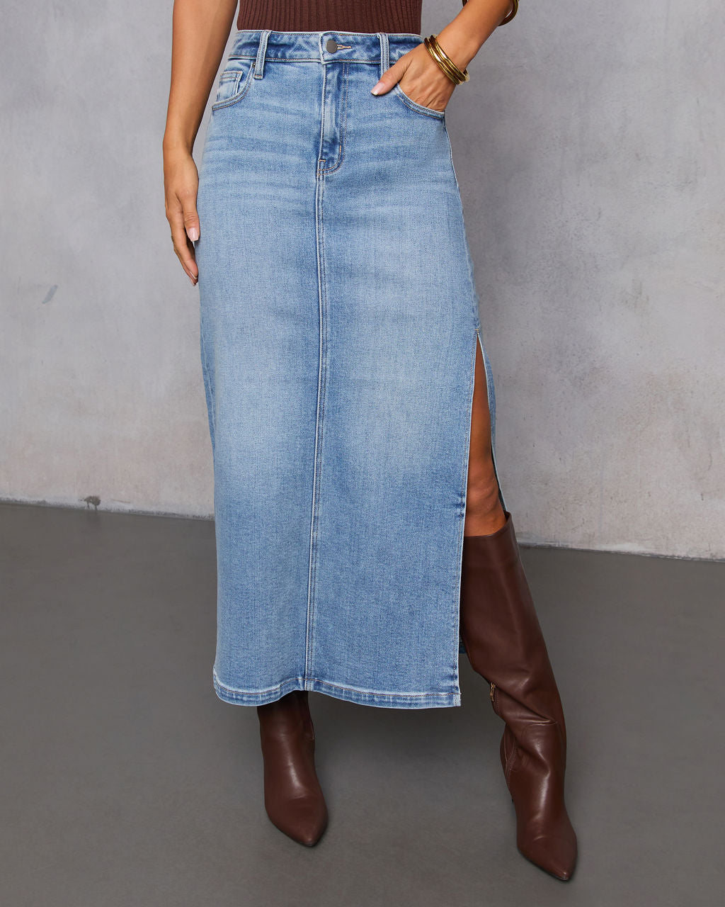 Chic Side Slit Denim Midi Skirt-Vogue Logic