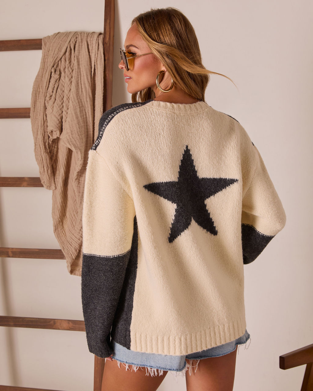 Luna Rae Star Intarsia Sweater-Vogue Logic